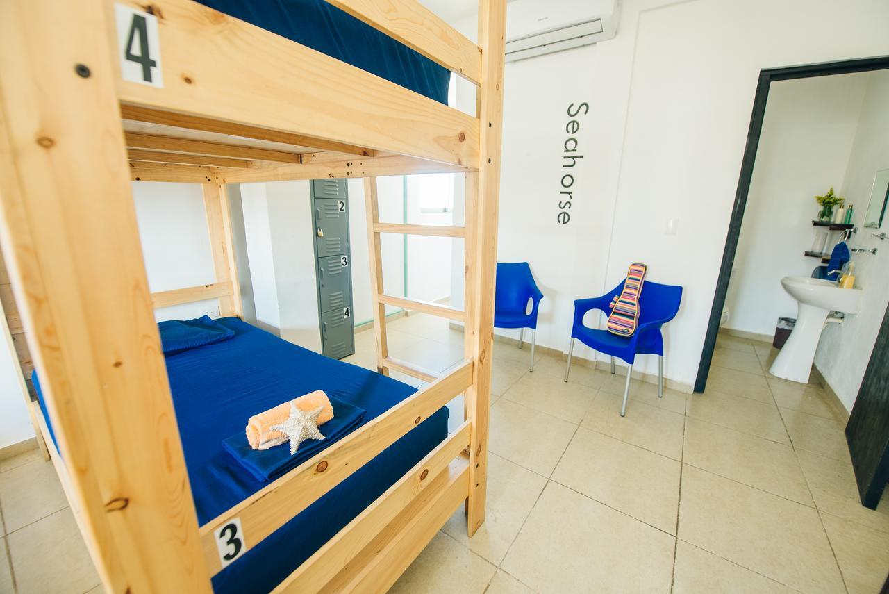 The Mermaid Hostel Beach (Adults Only) Κανκούν Εξωτερικό φωτογραφία
