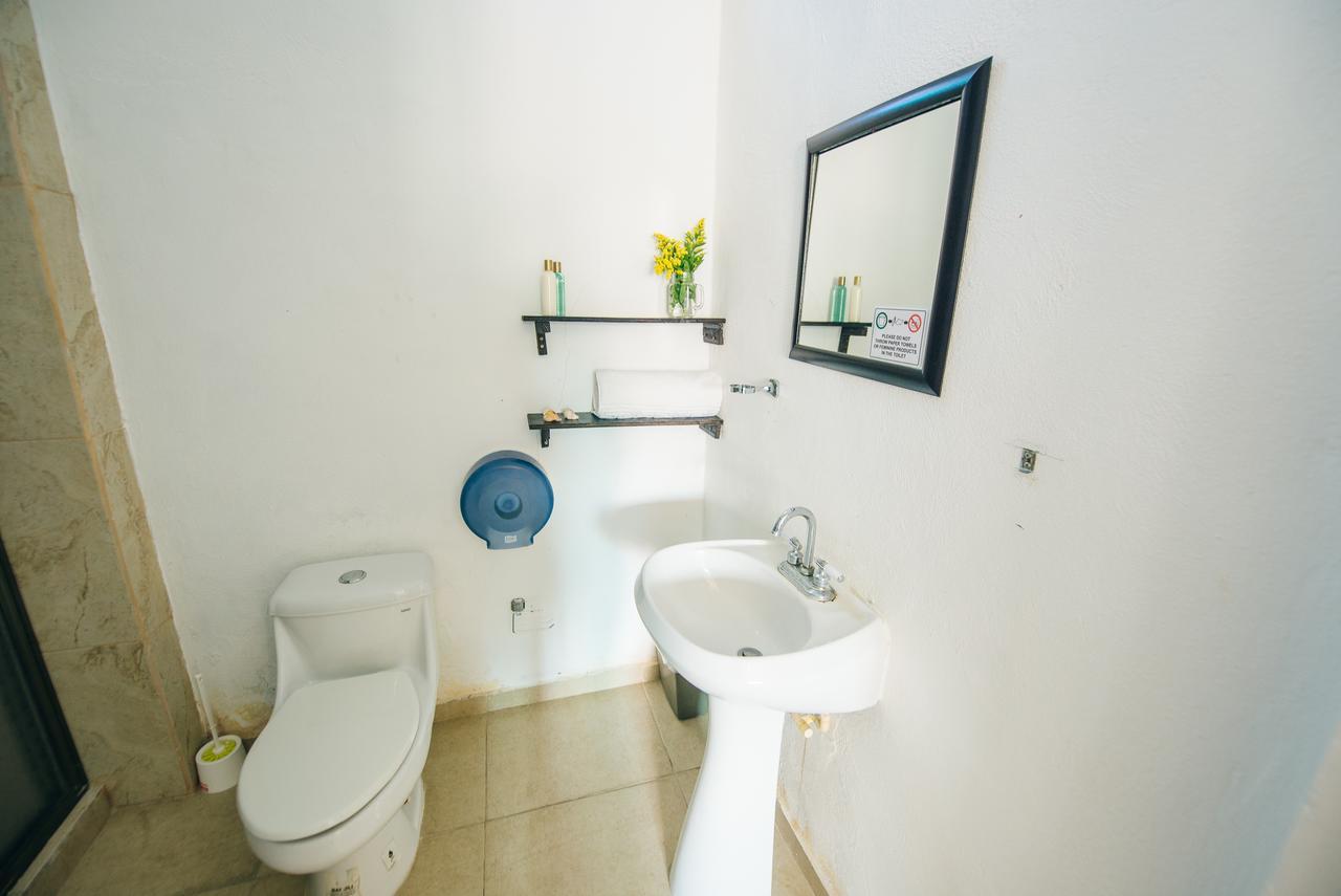 The Mermaid Hostel Beach (Adults Only) Κανκούν Εξωτερικό φωτογραφία