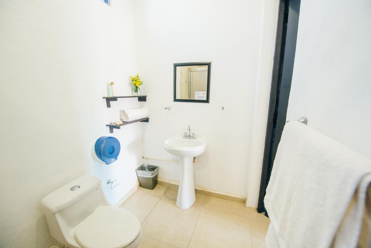 The Mermaid Hostel Beach (Adults Only) Κανκούν Εξωτερικό φωτογραφία
