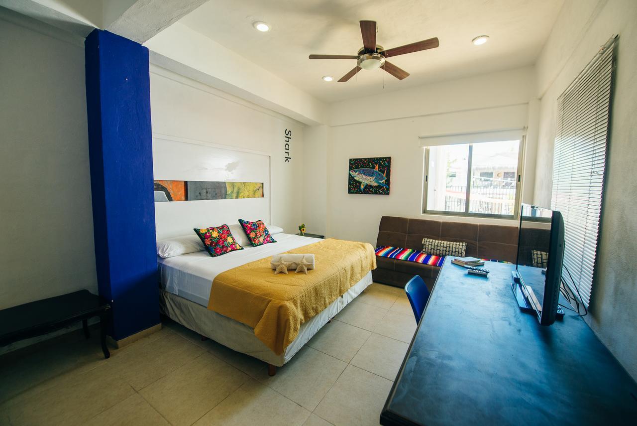 The Mermaid Hostel Beach (Adults Only) Κανκούν Εξωτερικό φωτογραφία